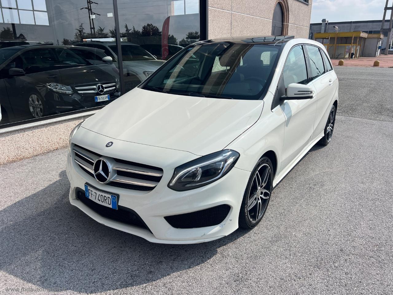 MERCEDES-BENZ B 180 d Automatic Premium TETTO PACK AMG