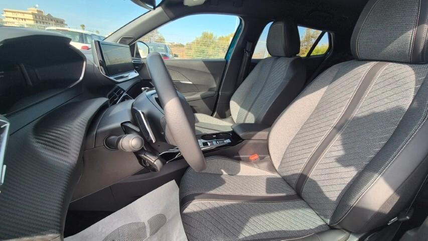 Peugeot 2008 Hybrid 145 e-DCS6 Allure - 2025