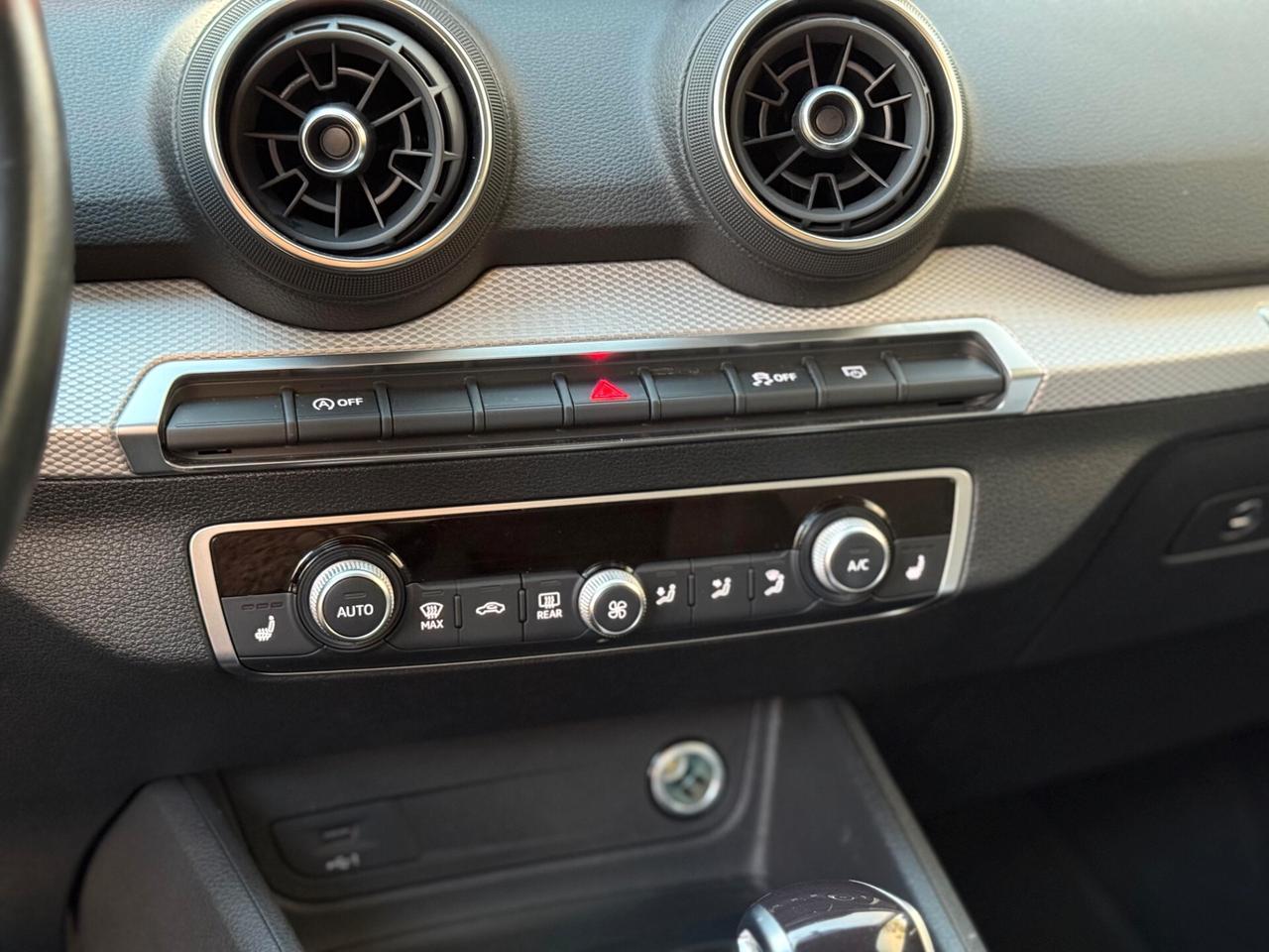 Audi Q2 30 TDI S tronic line Edition