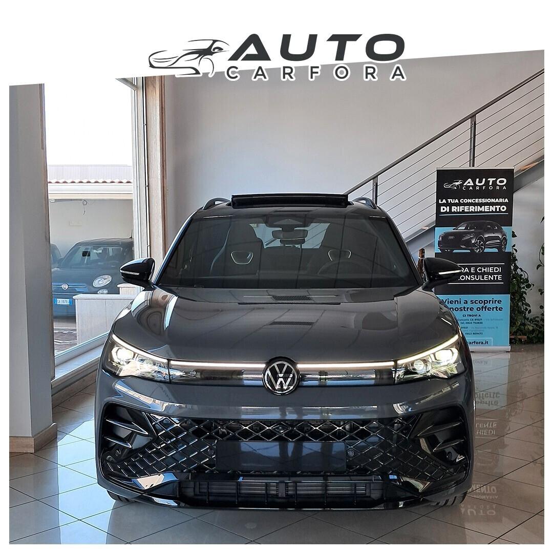 Volkswagen Tiguan 2.0 150cv DSG R-Line black pack |tetto+matrix+r19"|
