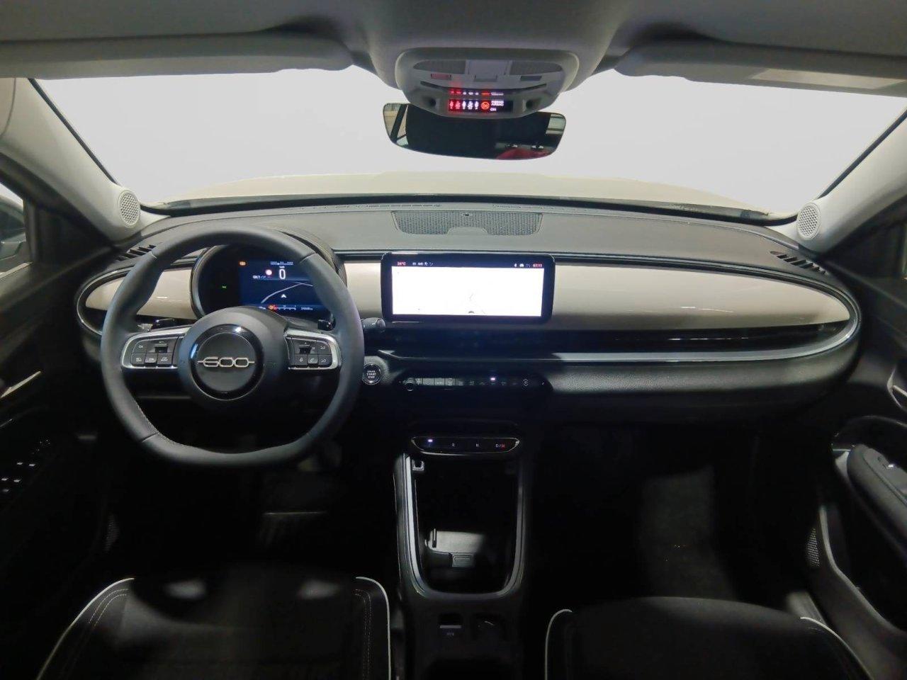 Fiat 600 1.2 hybrid Pop 145cv auto IN PROMO