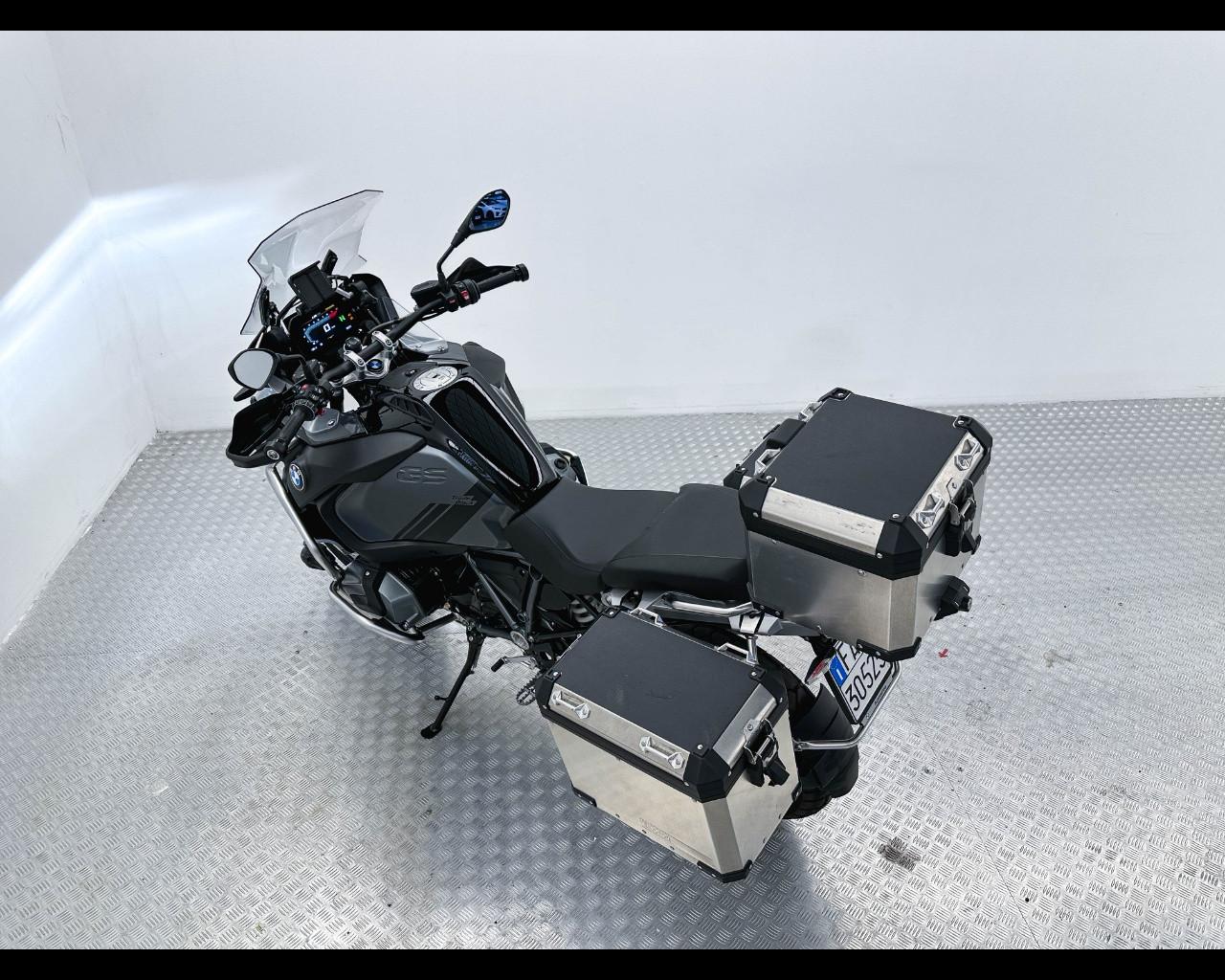 BMW GS ADVENTURE 1250 TRIPLE BLACK