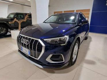 Audi Q3 35 2.0 tdi Business Advanced quattro s-tronic