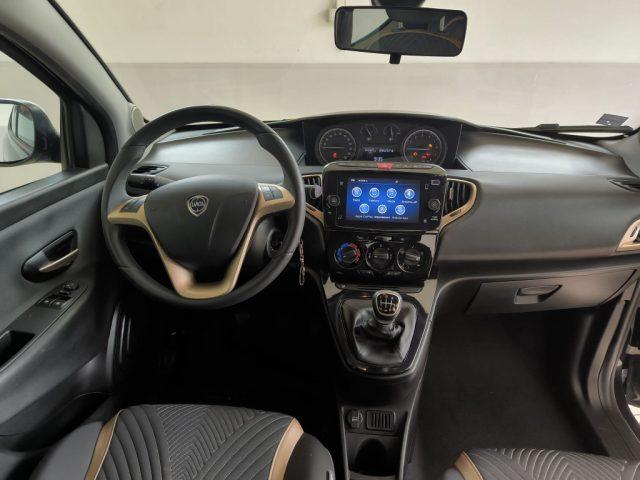 LANCIA Ypsilon 1.0 FireFly 5 porte S&S Hybrid Alberta Ferretti