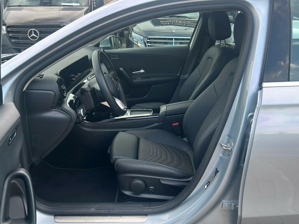 Mercedes Classe A 180 180 D Advanced 8G-DCT