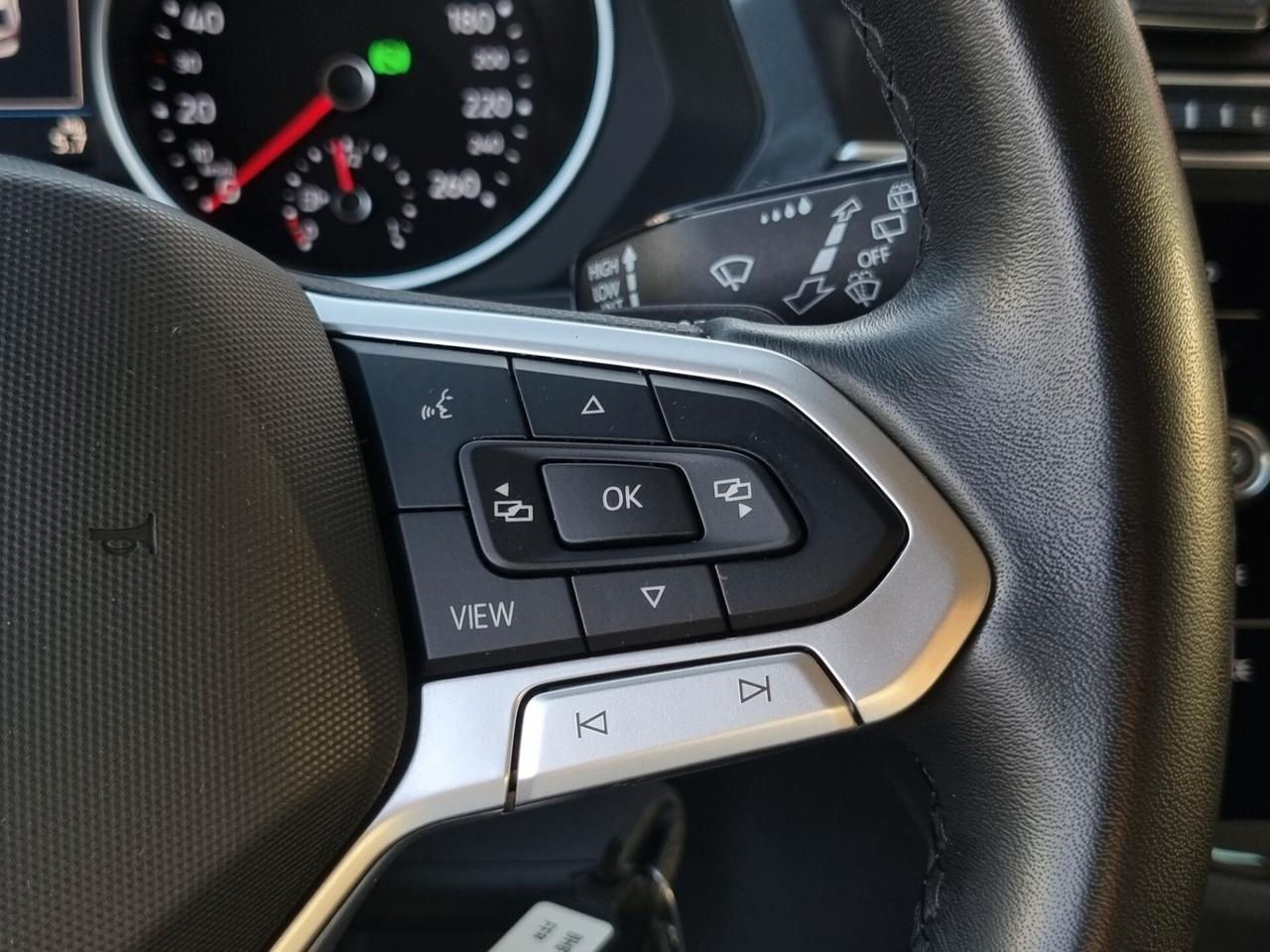 Volkswagen Tiguan II 2021 2.0 tdi Life 150cv dsg