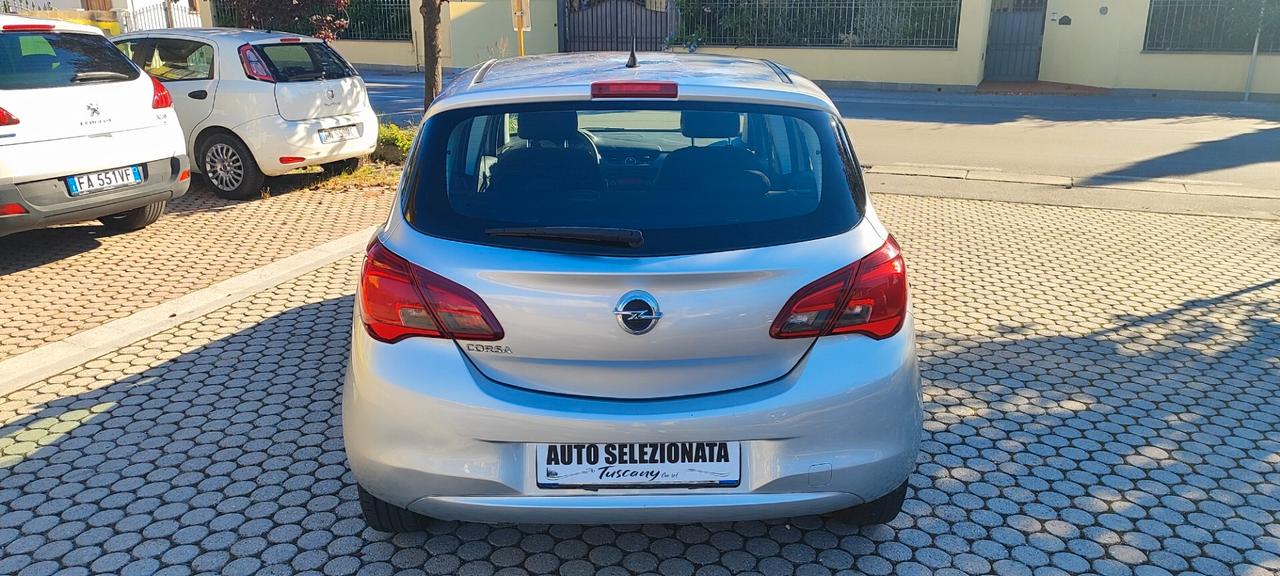 Opel Corsa 1.2 5 porte b-Color