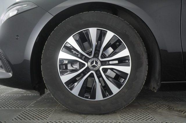 MERCEDES-BENZ A 180 A 180 d Automatic Business Extra