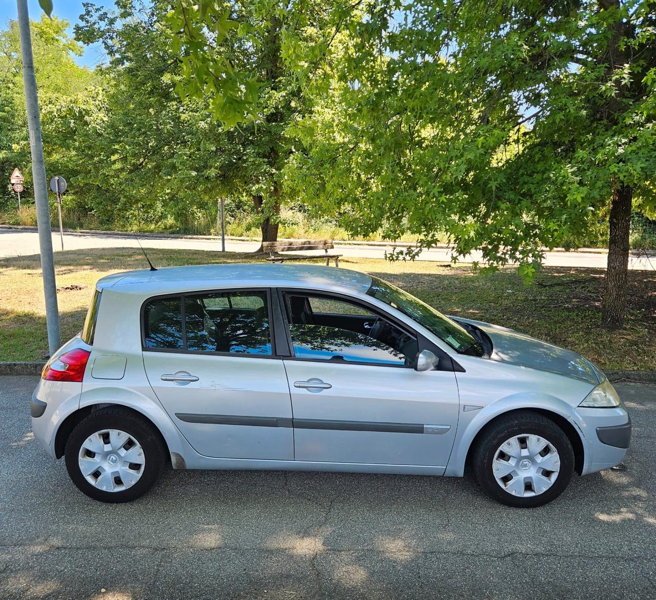 Renault Megane neopatentati