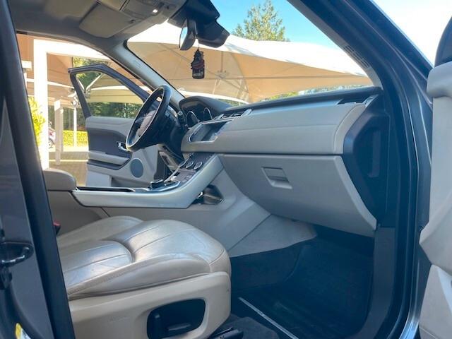 RANGE ROVER EVOQUE 5P 2.0 TD4 SE 180CV E6 AUTO UNIPROP.