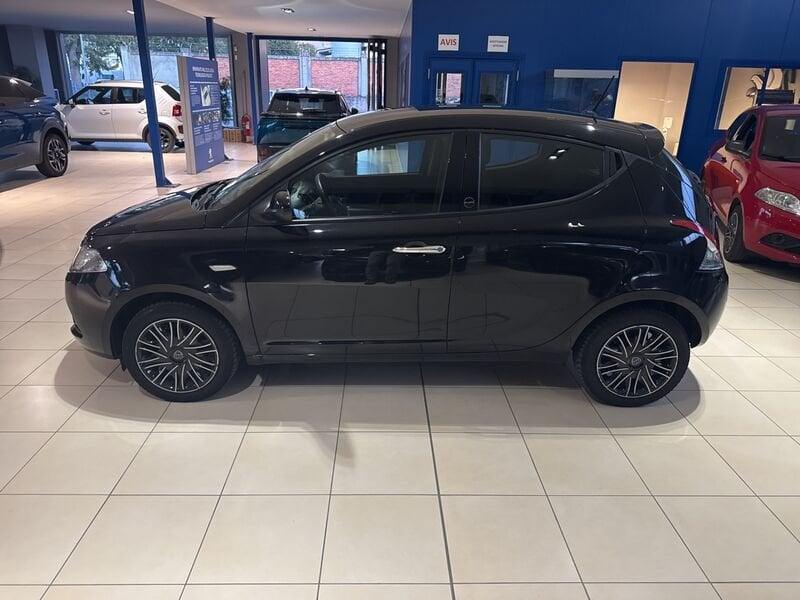 Lancia Ypsilon Ypsilon 1.0 FireFly 5 porte S&S Hybrid Ecochic Gold