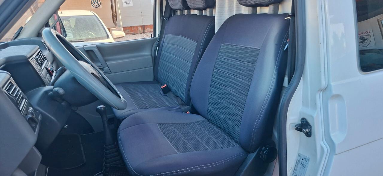 Volkswagen Transporter 2.4 D PC Syncro Furgone