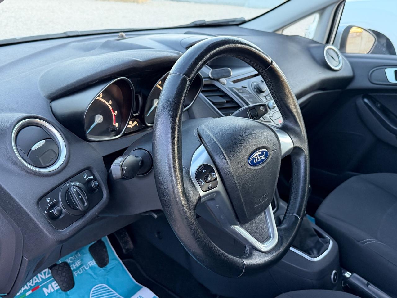 Ford Fiesta 1.4 5 porte Bz.- GPL