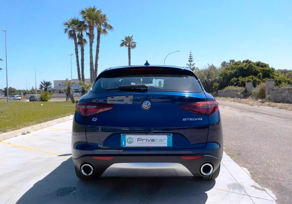 Alfa Romeo Stelvio 2.2 Turbodiesel 190 CV AT8 Q4 Business