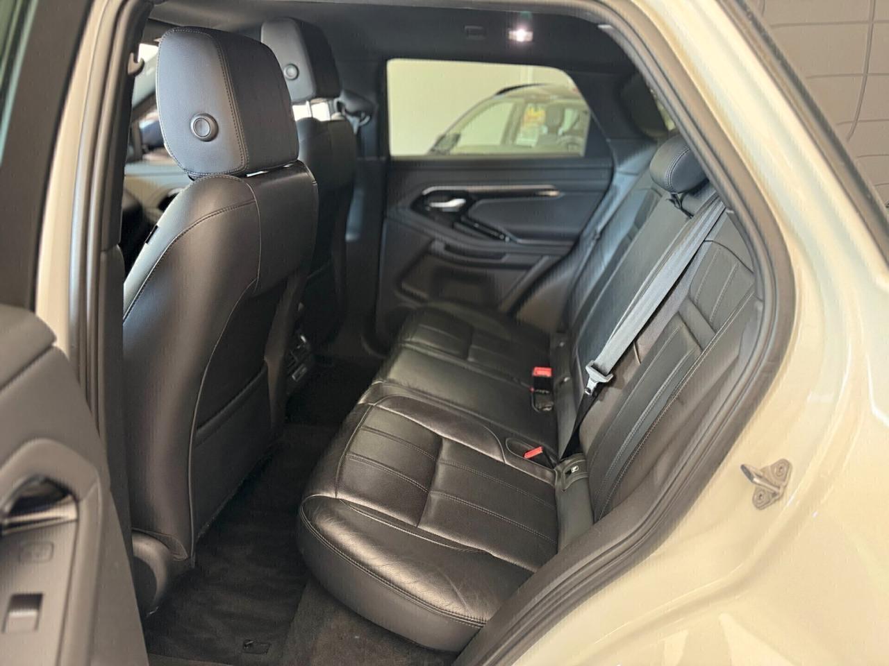 Land Rover Range Evoque 2.0D I4 180CV R-Dynamic