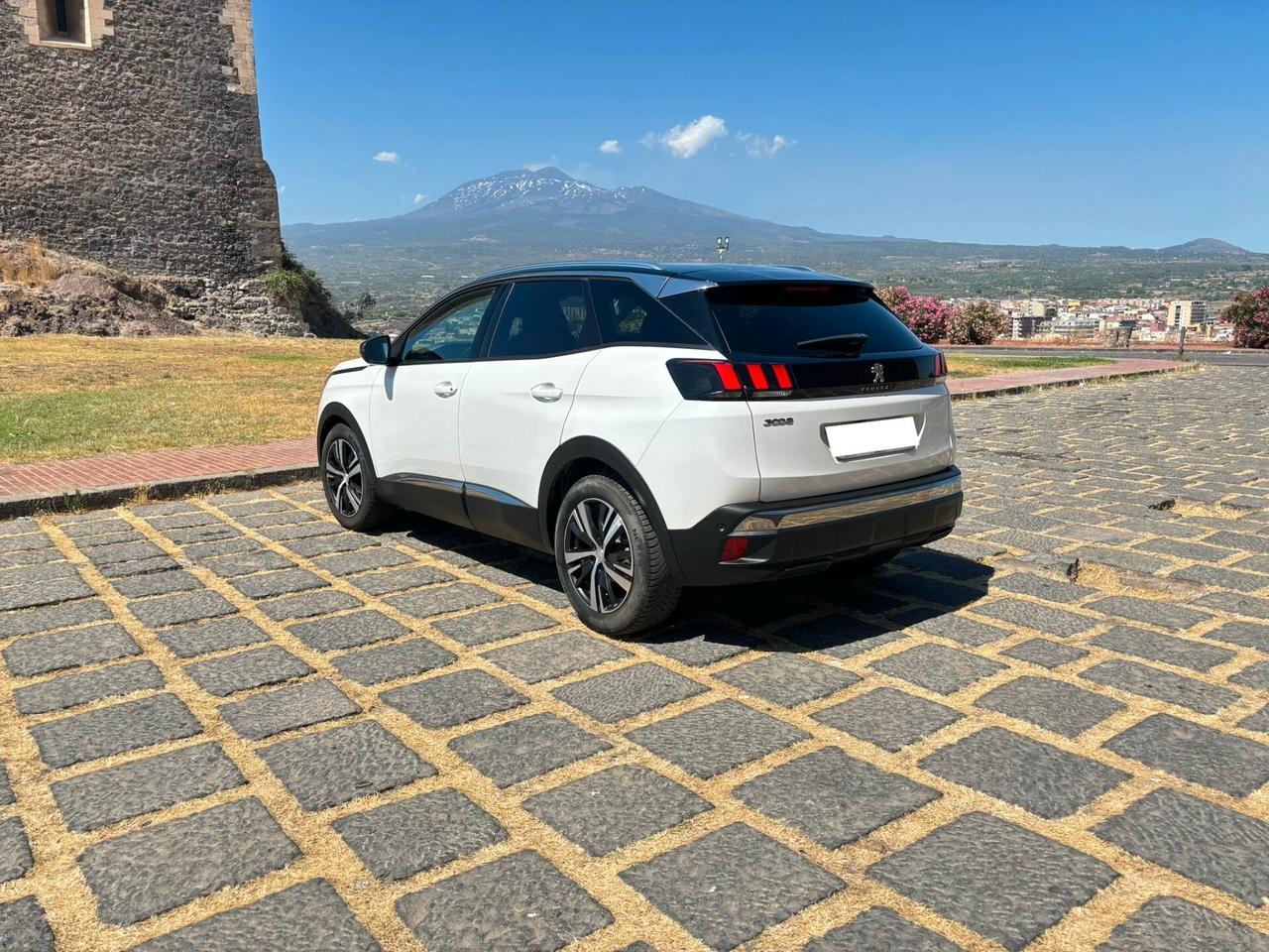 Peugeot 3008 1.6 Blue-HDi Allure