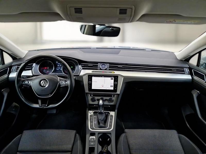 VOLKSWAGEN PASSAT VARIANT 2.0 TDI 110KW BUSINESS BMT DSG STATION WAGON