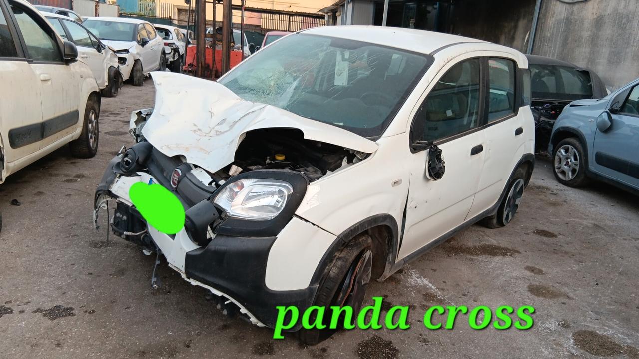 Fiat panda Cross incidentata sinistrata mondialcars 022