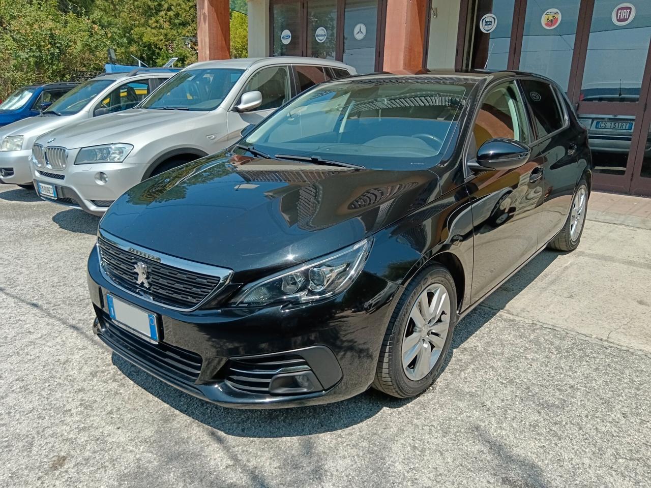 Peugeot 308 1.6 BLUEHDI 120CV NUOVISSIMA