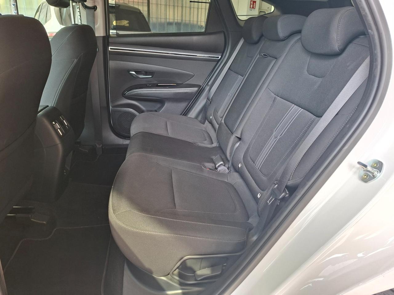 Hyundai Tucson 1.6 CRDI AUTOMATICO / EURO 6D-TEMP