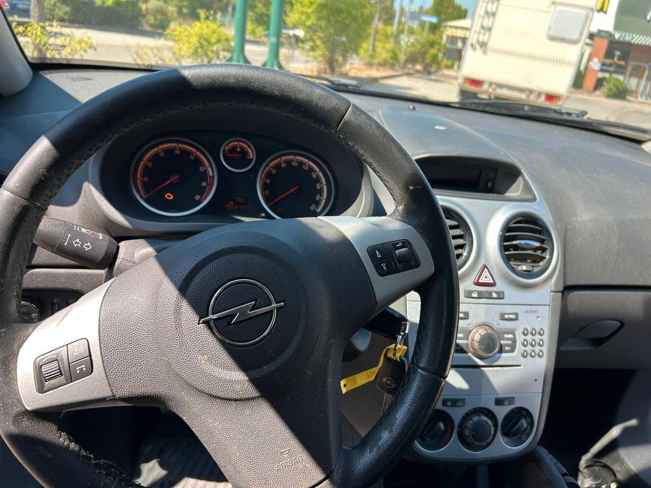 Opel Corsa 1.2 85CV 5 porte GPL-TECH One