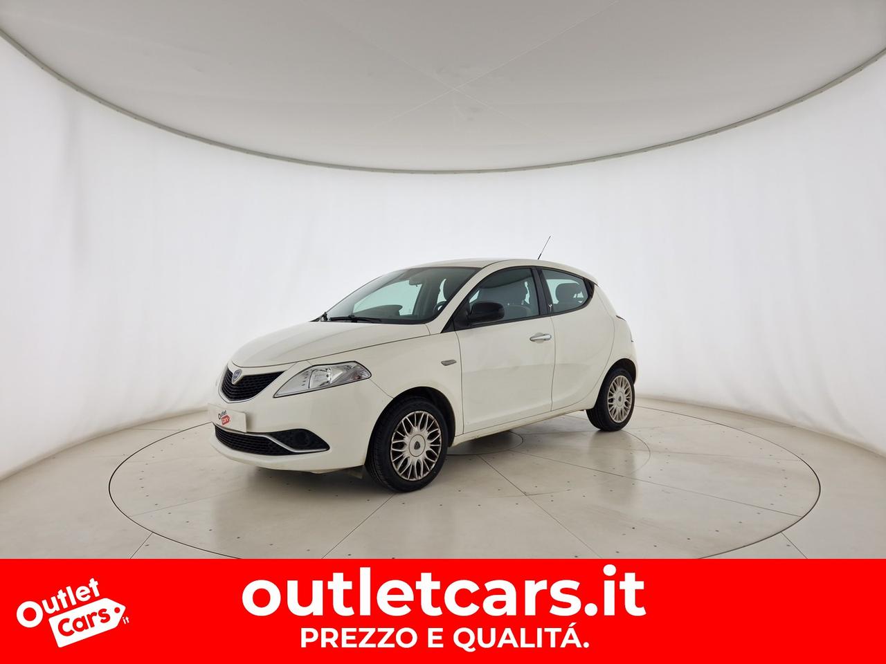 Lancia Ypsilon 1.2 silver 69cv