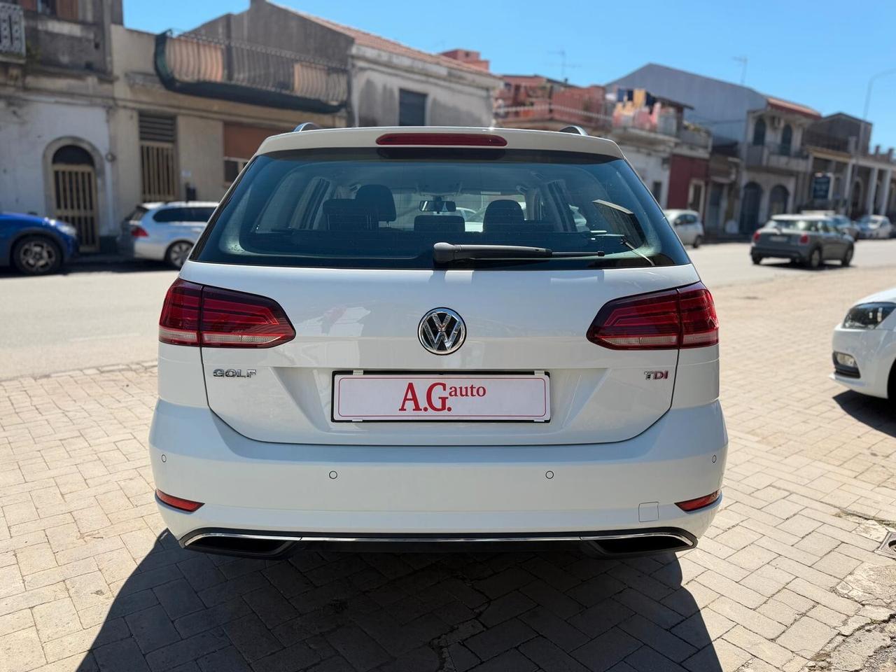 Volkswagen Golf Variant 1.6 TDI 115 CV Business BlueMotion Technology