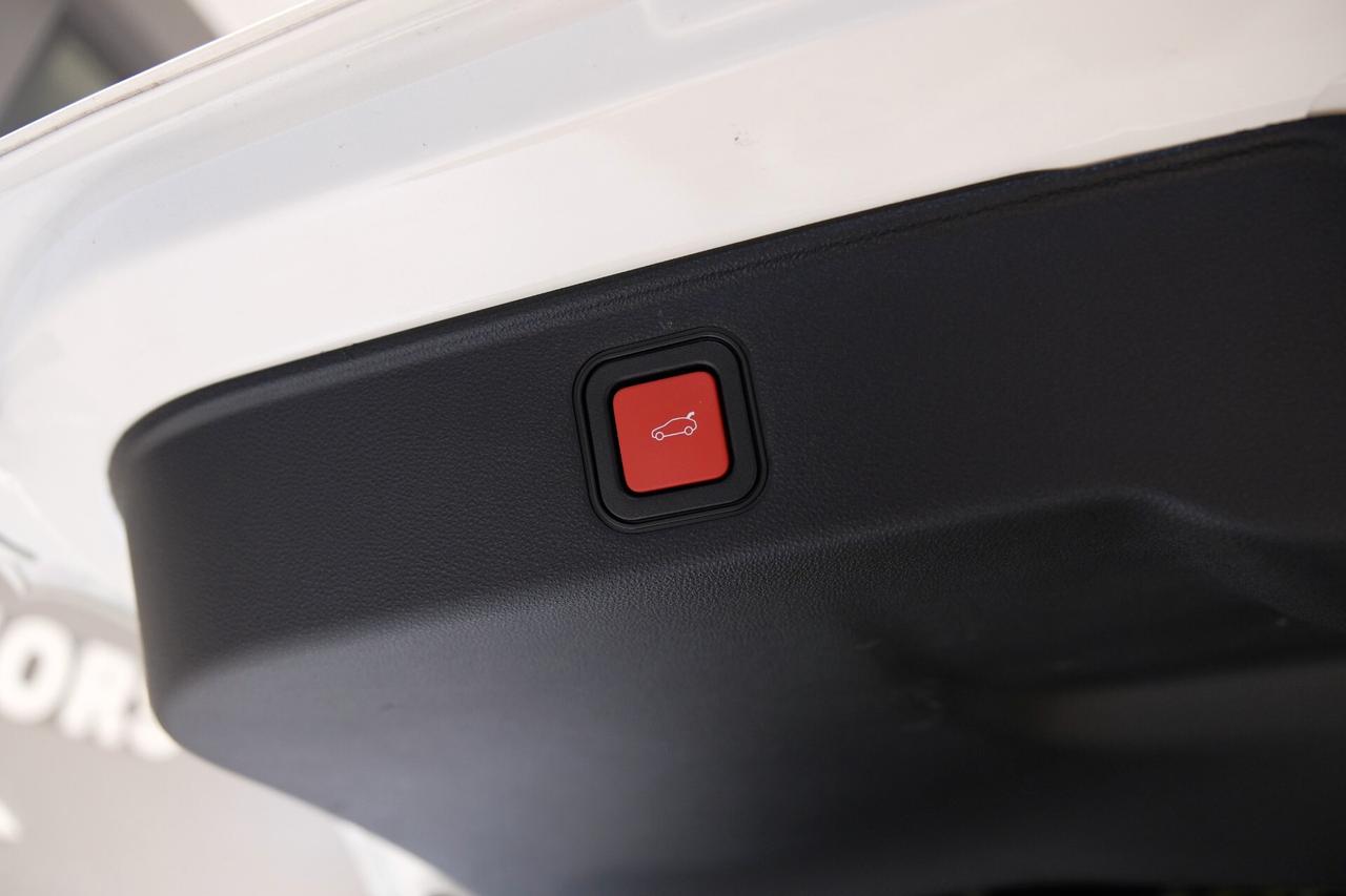 Fiat 600 Hybrid 100 CV DCT MHEV La Prima