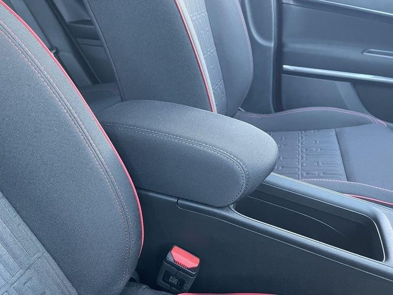 FIAT 600e 54 KWH Red - AZIENDALE