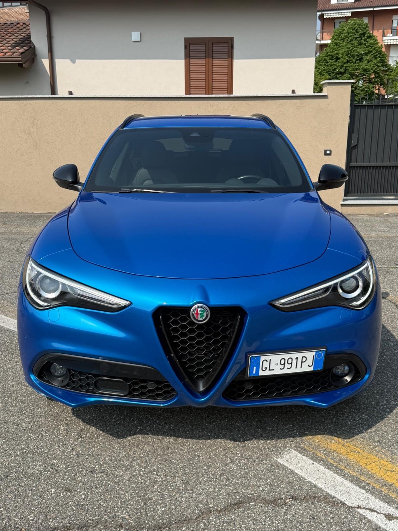 Alfa Romeo Stelvio 2.2 Turbodiesel 210 CV AT8 Q4 Veloce