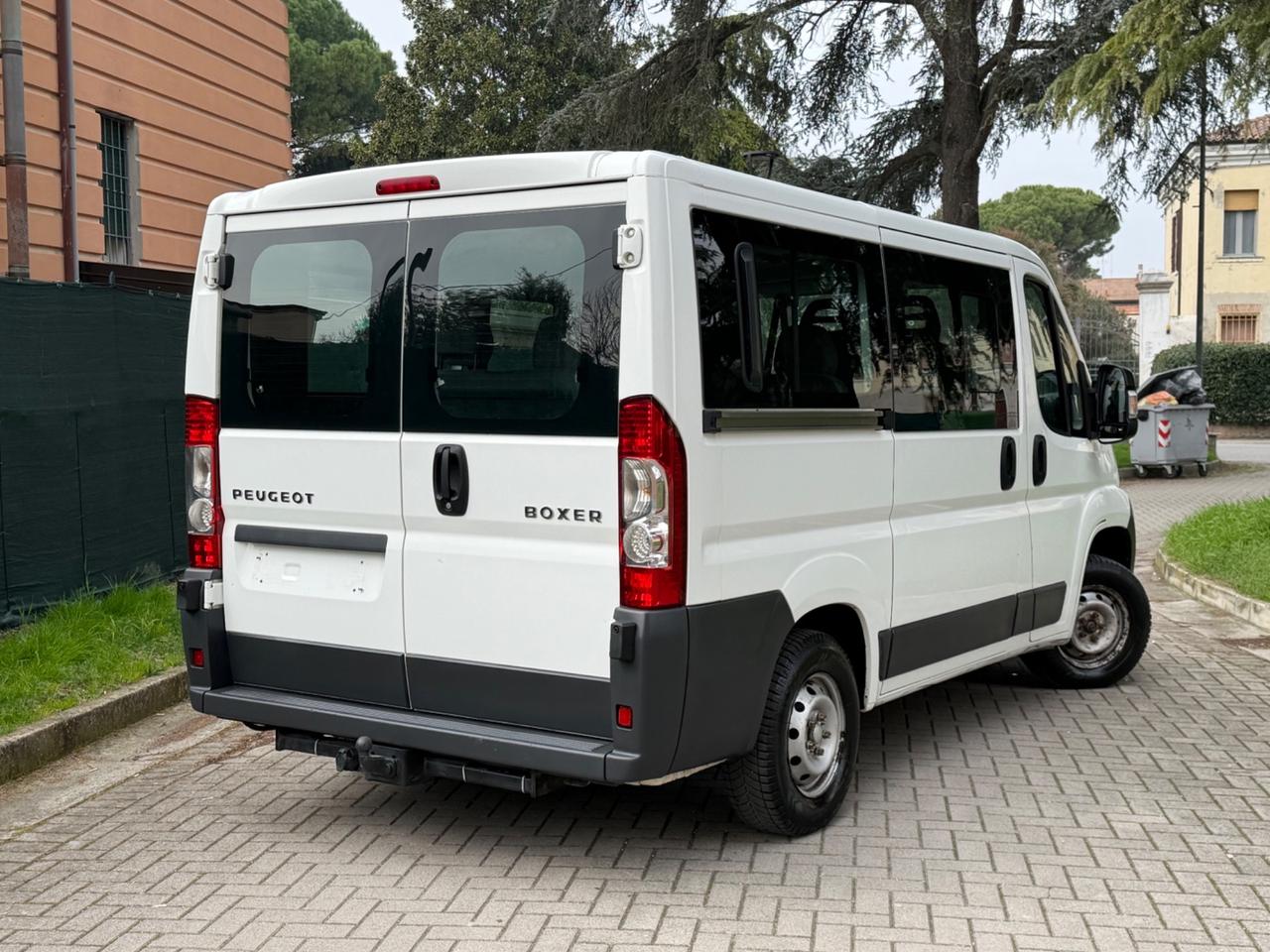 Peugeot Boxer 2.2 HDi/ 9posti Combi Premium