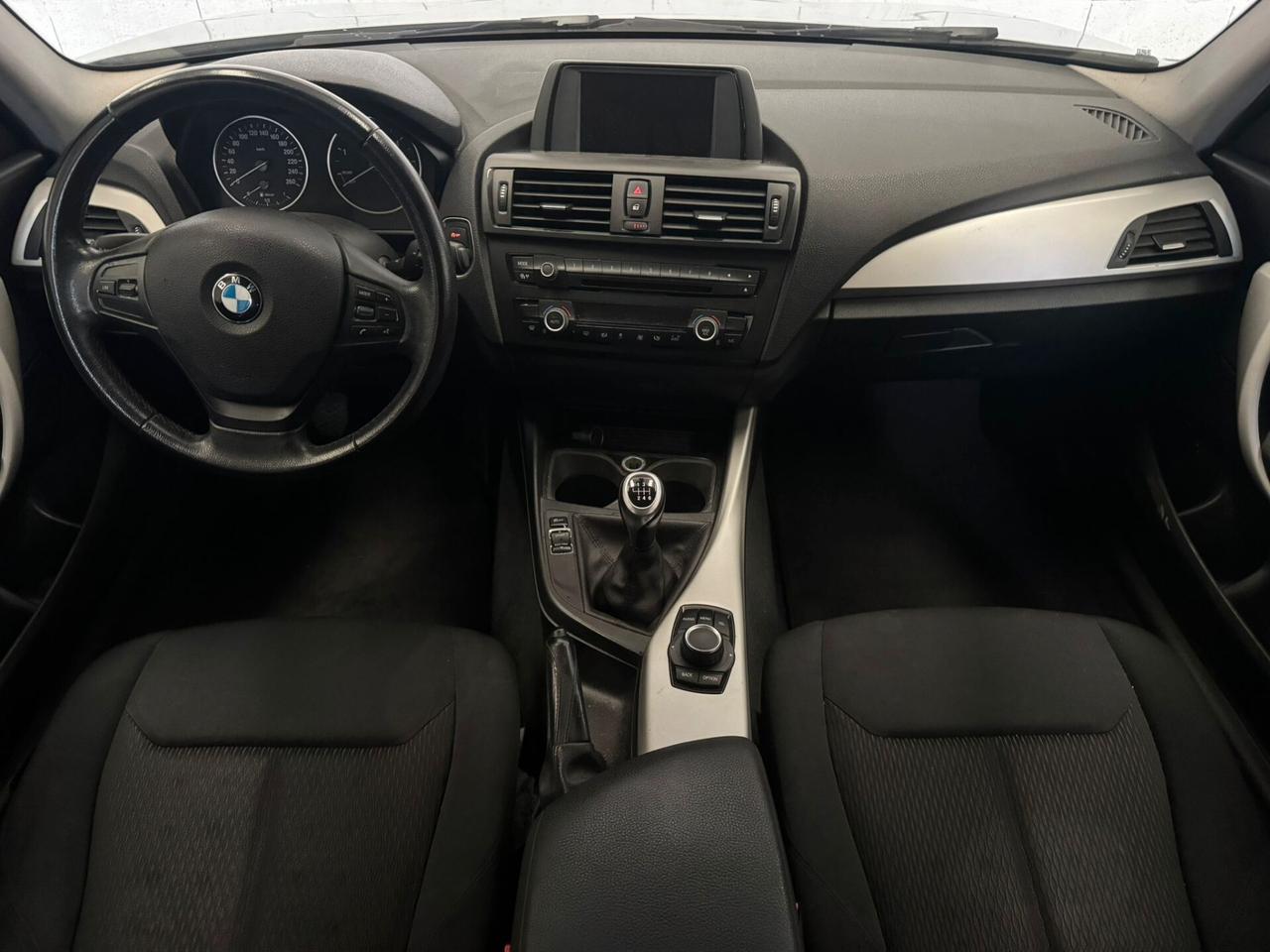 Bmw 5porte allestimento manuale 6 marce