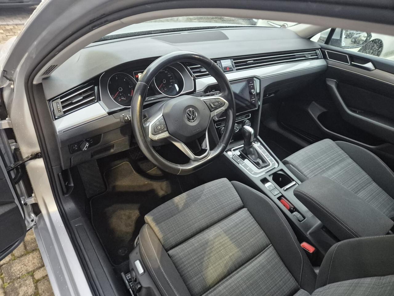 Volkswagen Passat Variant 2.0 TDI Business CAMBIO