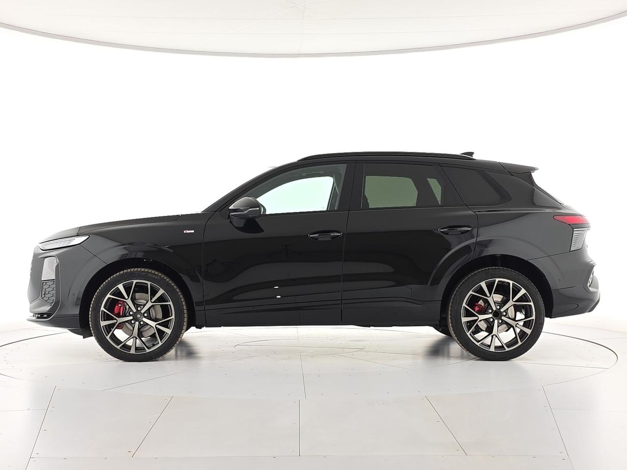 Audi Q3 2.0 tdi s line edition 150cv s-tronic