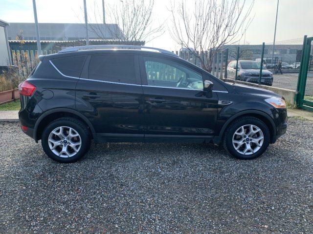 FORD Kuga + 2.0 TDCi 140 CV 2WD DPF