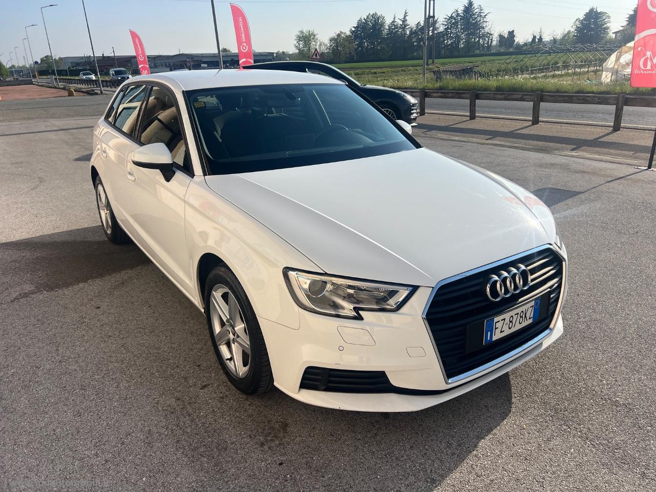 AUDI A3 SPB 30 TDI FARI LED NAVIGATORE