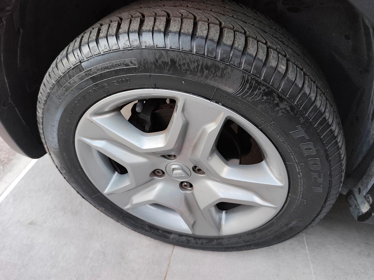 Dacia Sandero Stepway 1.0 BENZINA E GPL DI SERIE