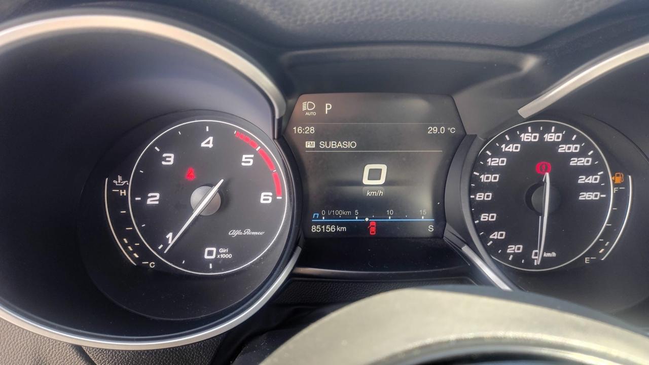 Alfa Romeo Stelvio 2.2 Turbodiesel 190 CV AT8 Q4 Super Business