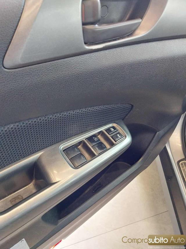 SUBARU Forester 2.0D MOTORE BATTE