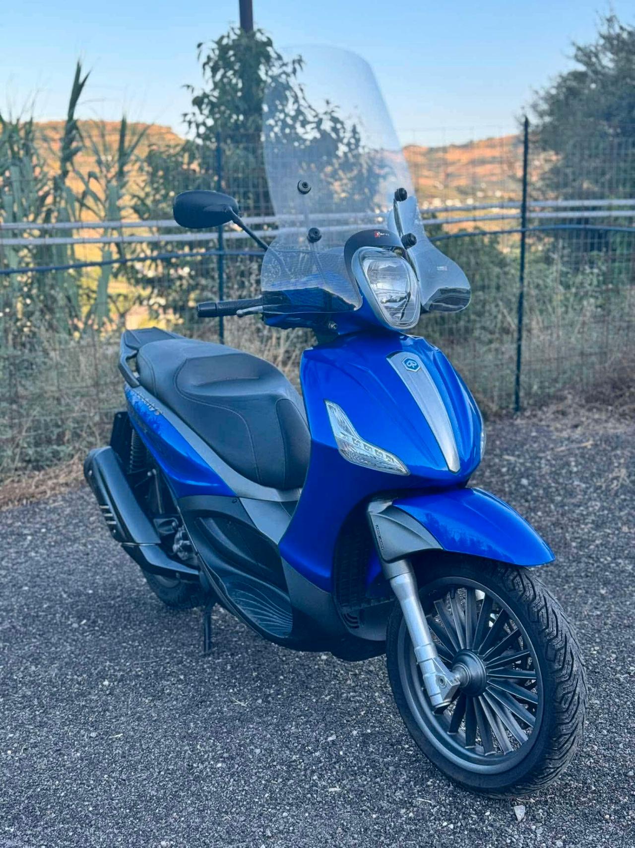 Piaggio Beverly 300 i.e.