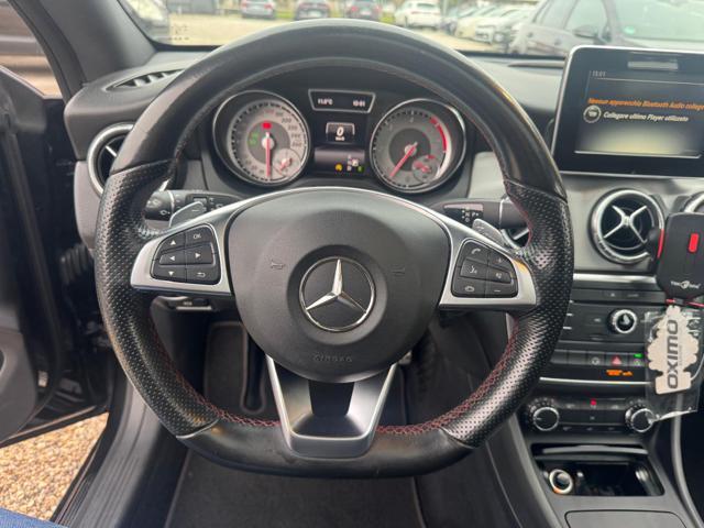 MERCEDES-BENZ CLA 200 d S.W. Premium AMG TETTO PANORAMICO APRIBILE