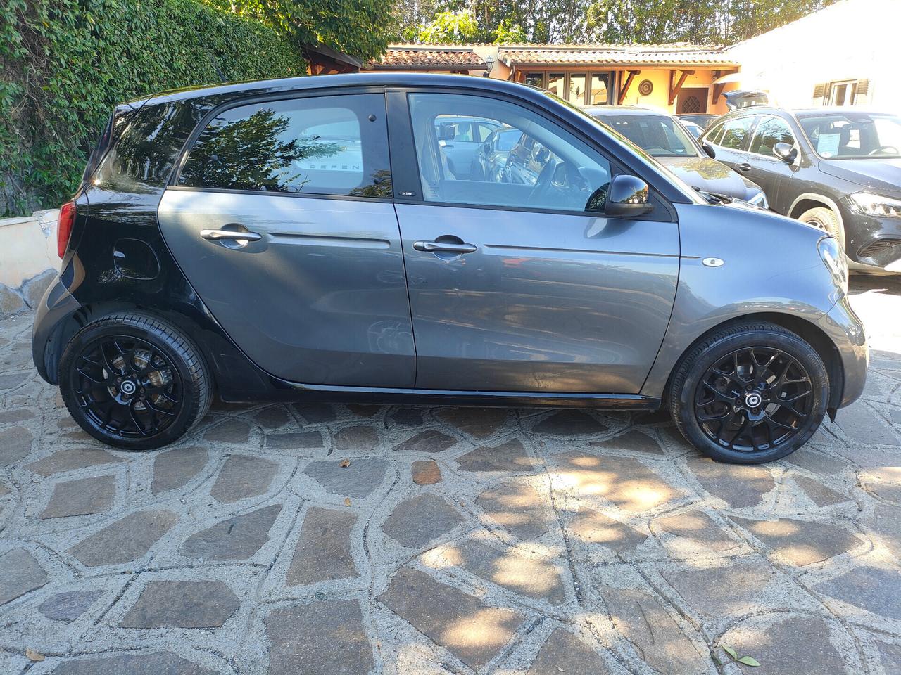Smart ForFour 70 1.0 Prime