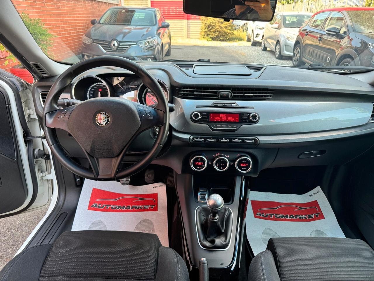 Alfa Romeo Giulietta 1.6 JTDm-2 105 CV Distinctive