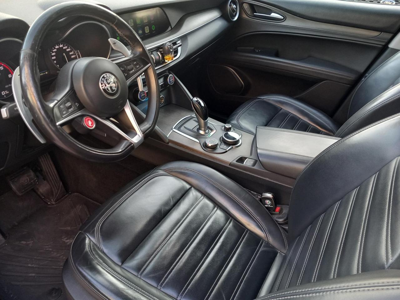 Alfa Romeo Stelvio 2.2 t Executive Q4 210cv auto