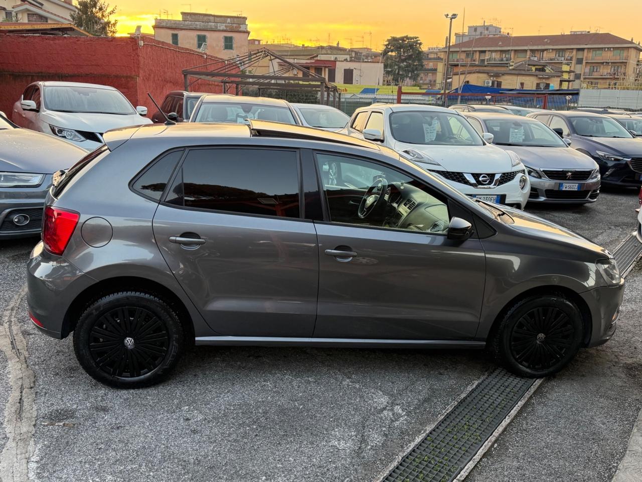 Polo 1.4 TDI 90 CV DSG -unipro-E6-garanzia-