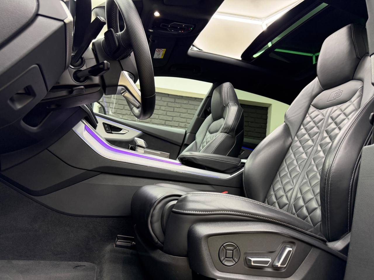 Audi Q8 SQ8 TFSI ITA UFF MATRIX TETTO 4 RUOTE STERZANTI