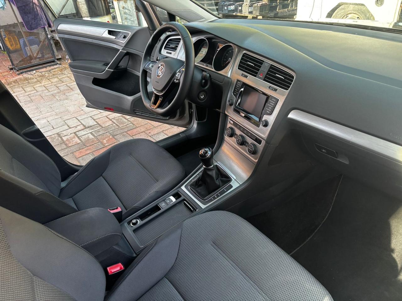 Volkswagen Golf 1.4 TGI 5p. Comfortline BlueMotion IDONEA PER NEOPATENTATI BELLISSIMA PERMUTABILE