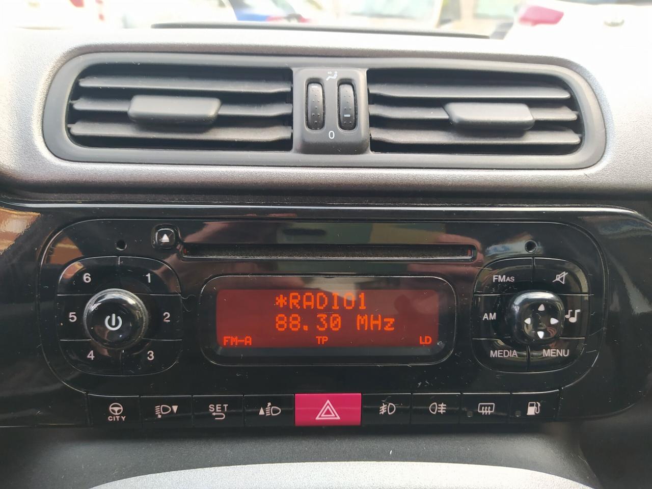 Fiat Panda 0.9 TwinAir Turbo Natural Power Trekking neopatentati