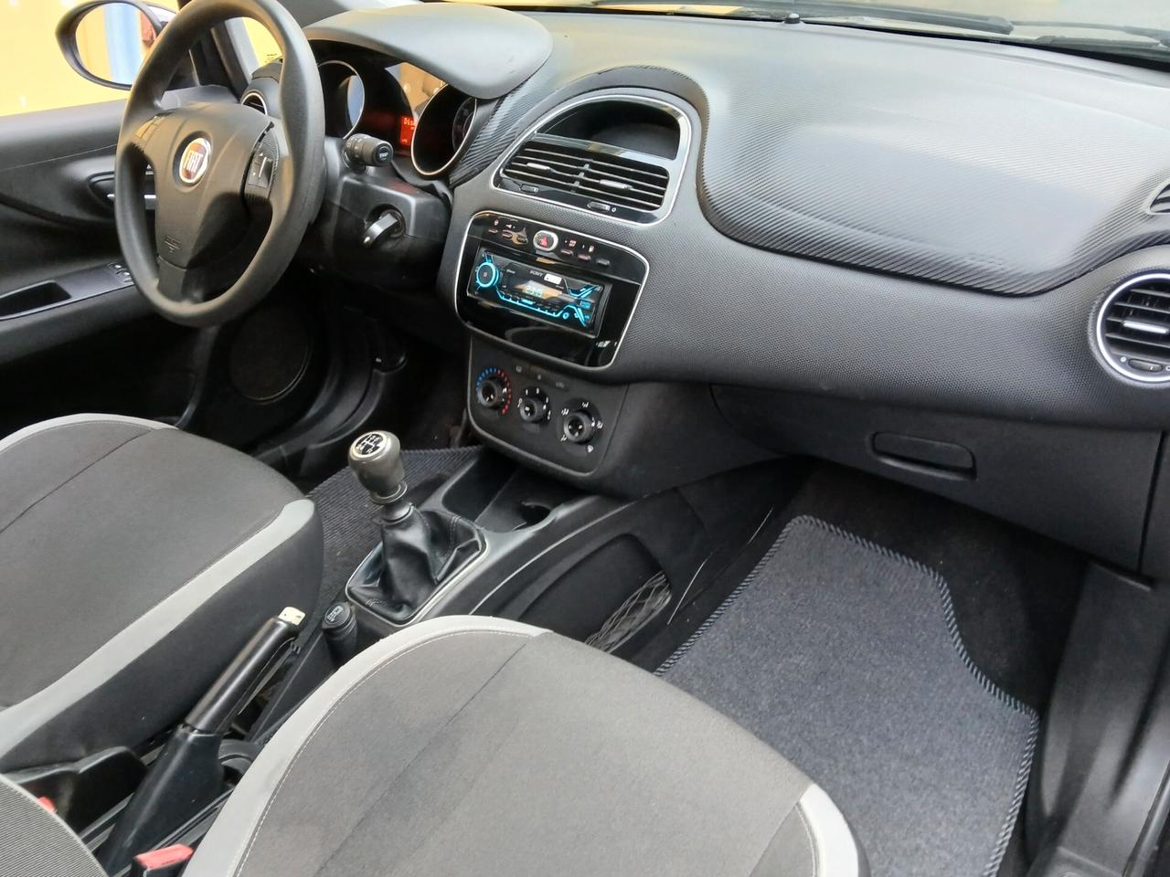 Fiat Punto 1.4 benzina /GPL di casa madre