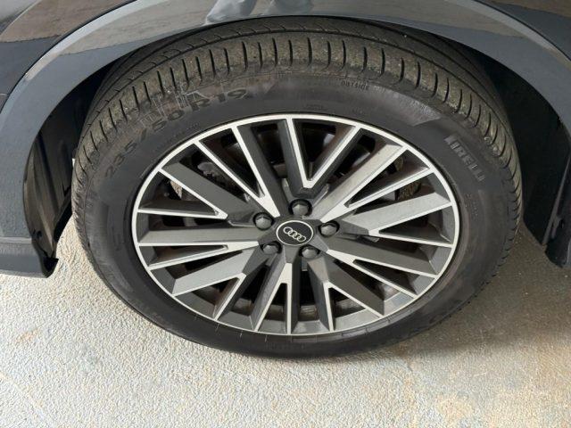 AUDI Q3 SPB 40 TDI quattro S tronic